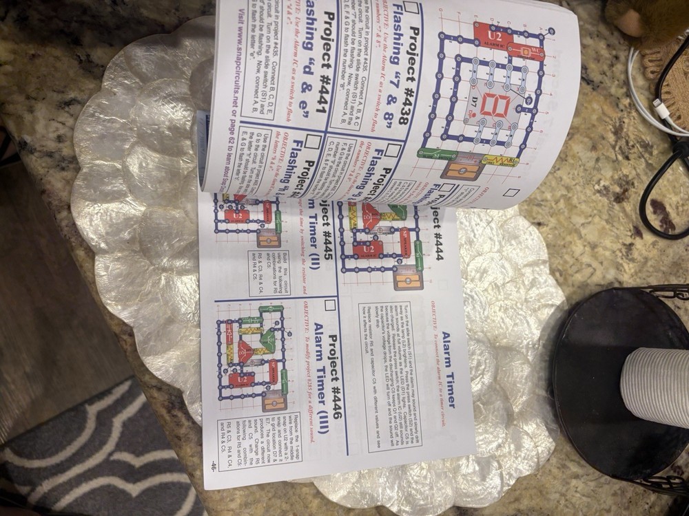 2012 Elenco Snap Circuits Instruction Manual Book Only Projects 306-511