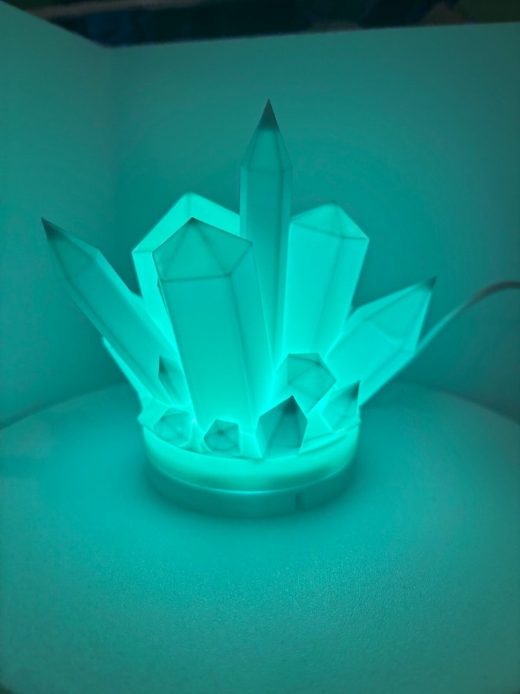 3d printed crystal lamp - USB Powered w/ on/off switch