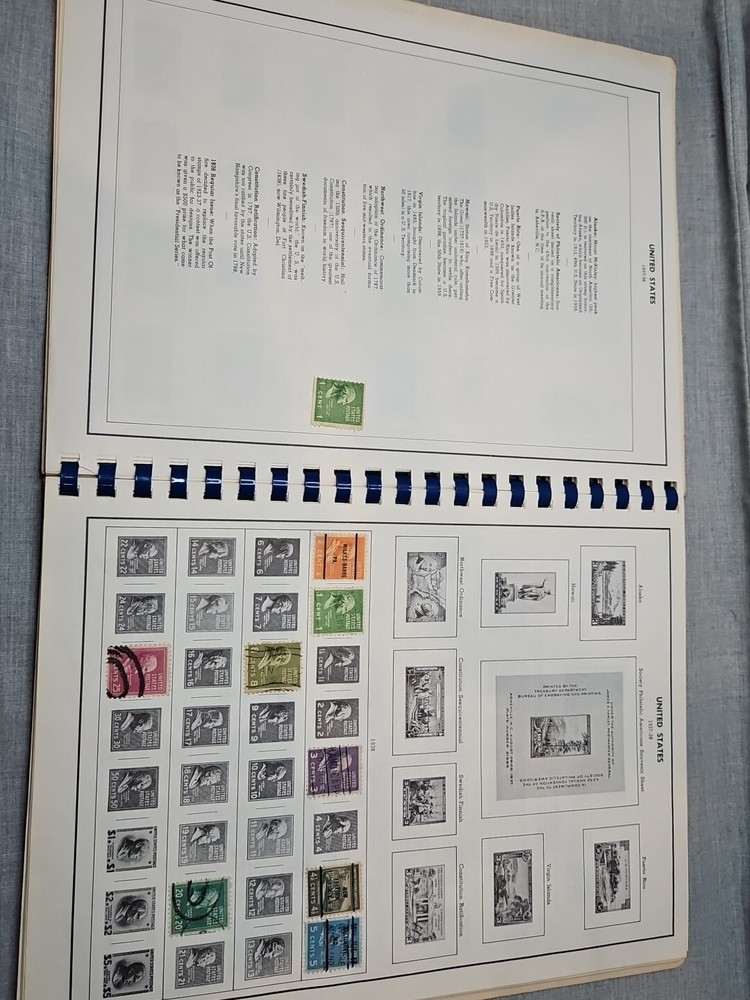 The Harris Freedom Album United States Stamp Book 1967 Read 200 Stamps Included