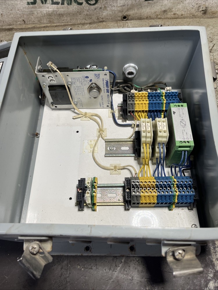 Circle AW B-Line Type 4 Enclosure And Rectifier LR78446