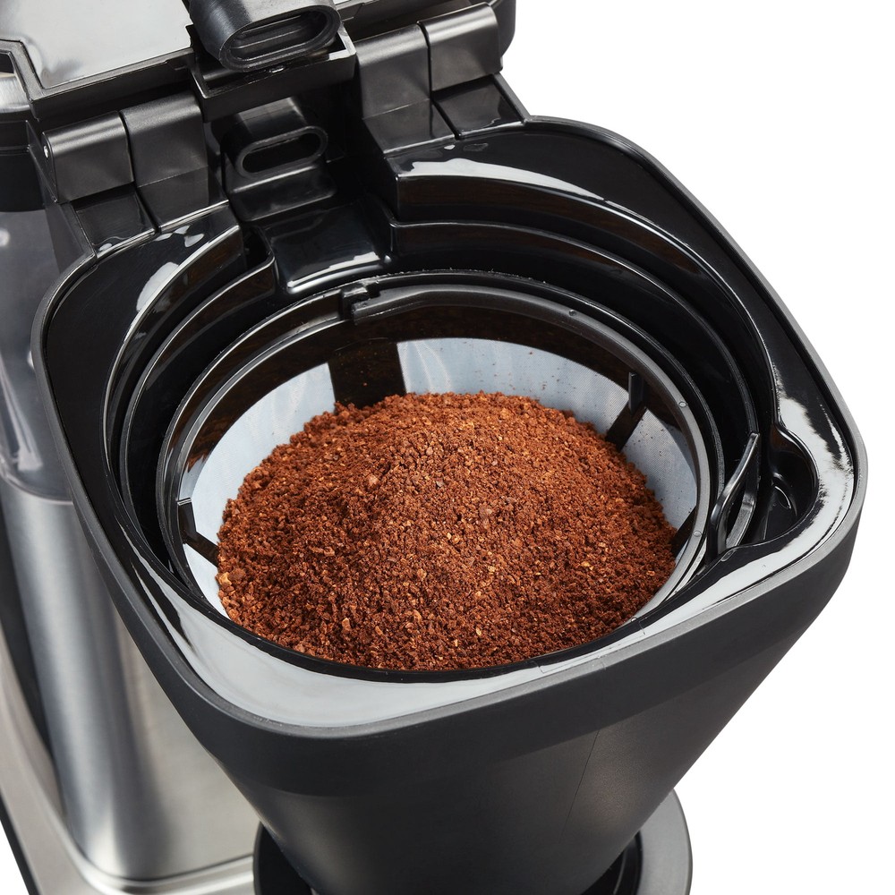 Farberware 9 Cup High Temperature Drip Coffee Maker 1.35 Liter Capacity Black