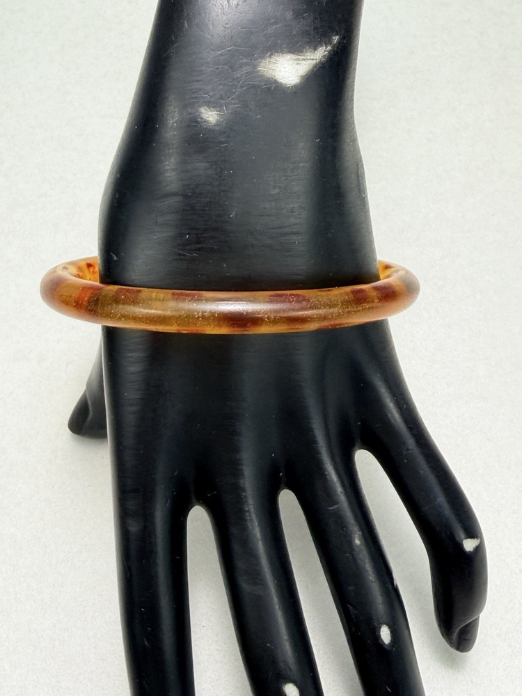 Vintage Lucite Thin Bangle Bracelet Stackable Retro Minimalist Size 8.5"