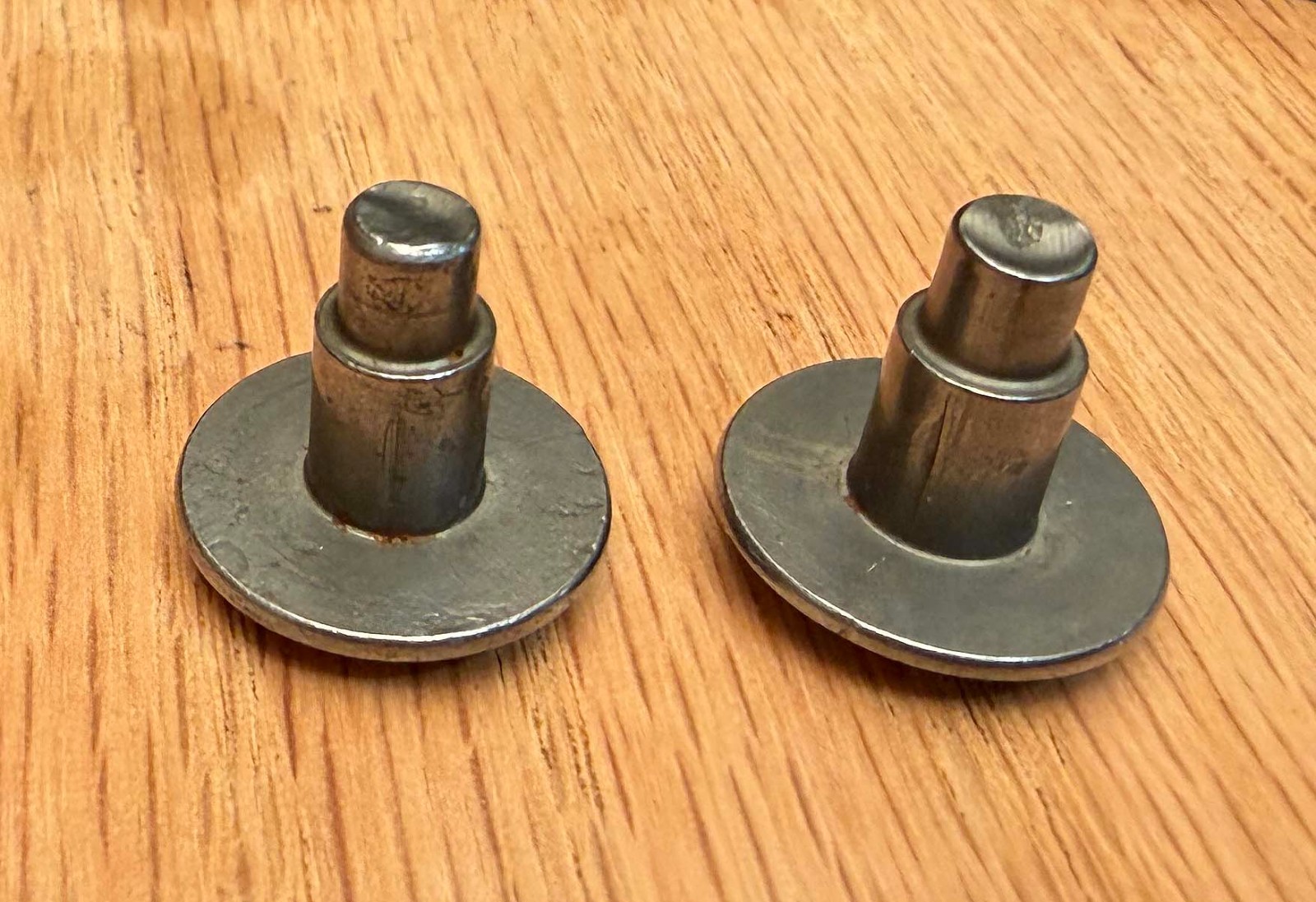 NEW 1 PR CALIFORNIA Cowboy Vaquero STEEL SPUR Buttons