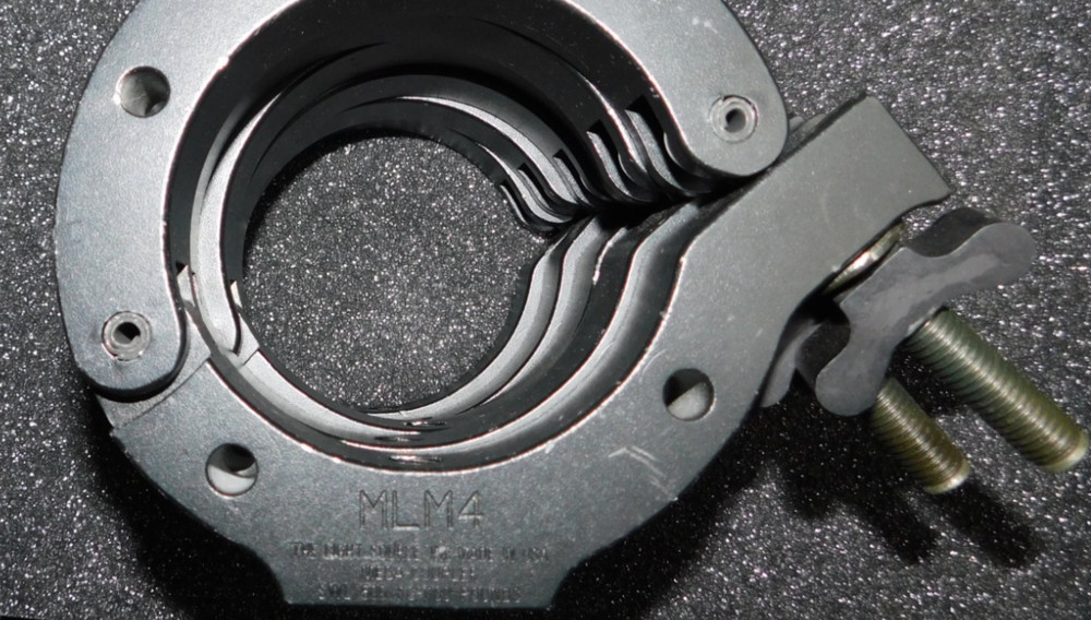 Light Source Mega-Coupler