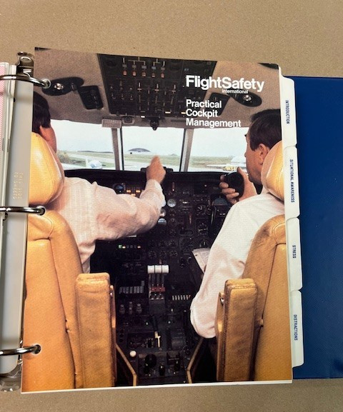 Professional Pilot Cockpit Resource Management Course -CRM