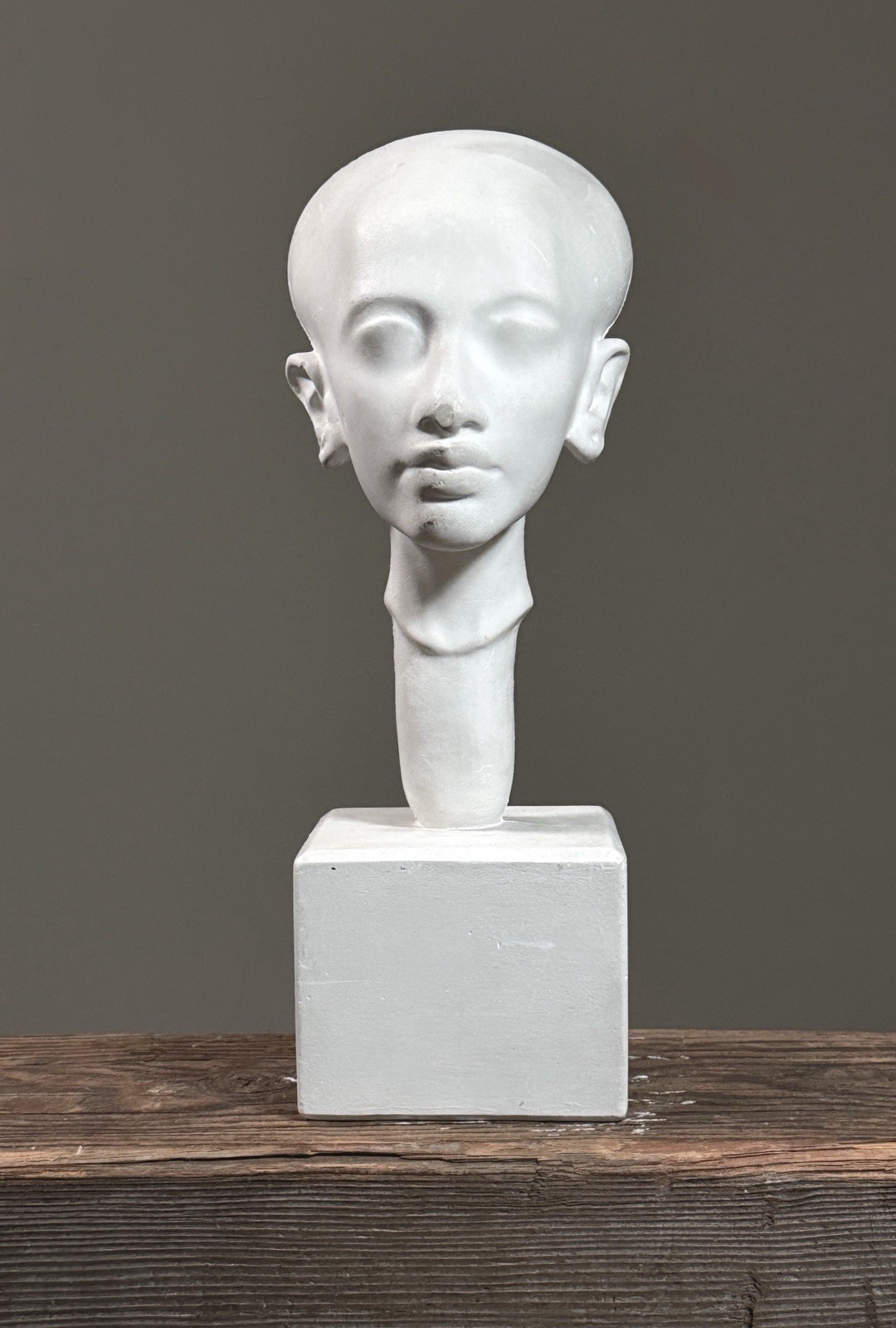 Vintage Head of an Amarna Princess Sculpture (Plaster Cast)