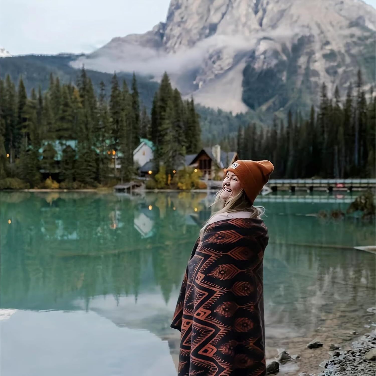 Merino Wool Blanket - 4 lbs Warm, Thick, Washable, Large 87" x63" Throw Outdoors