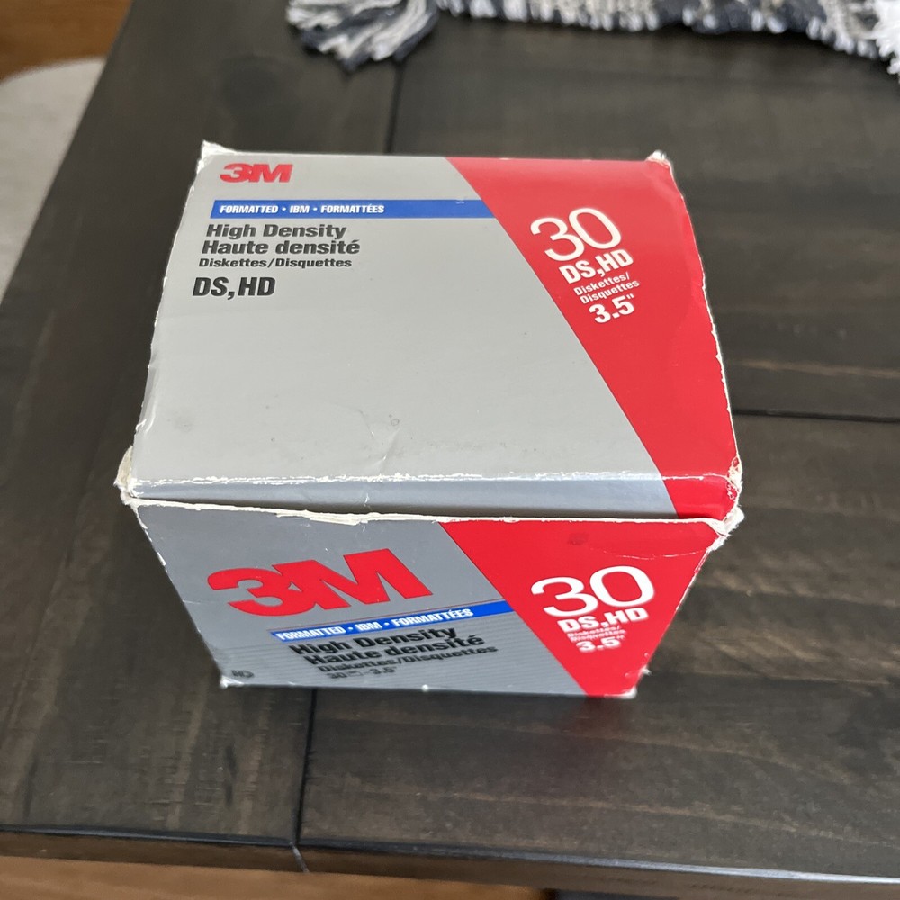 33 Floppy Diskettes 3.5 Disks Mixed Mostly HD 3.5"