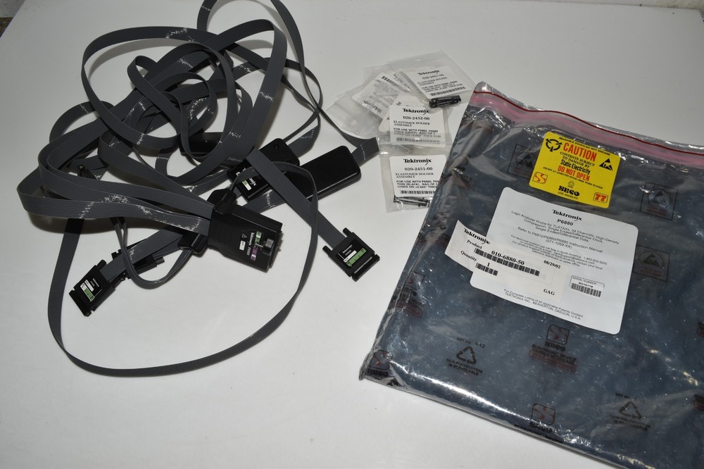 ^^ TEKTRONIX P6880 LOGIC ANALYZER W/ ELASTOMETER HOLDER ASSEMBLY - NEW (TSM102)