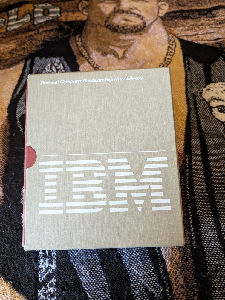 IBM Personal Computer Hardware Reference Library Guide To Operations 6025000 '81
