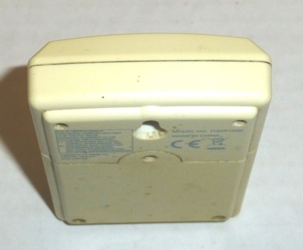 Oregon Scientific THGR122N Wireless Temperature & Humidity Sensor ONLY READ
