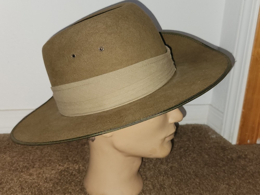 Australian Slouch Hat Size 57 UNISSUED CONDITION