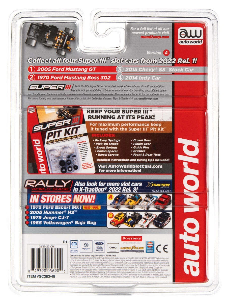 Auto World Super III 2005 Ford Mustang GT Version A - Red - 1/64 HO - SC383