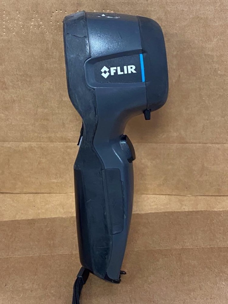 FLIR i3 THERMAL IMAGING CAMERA- USED.