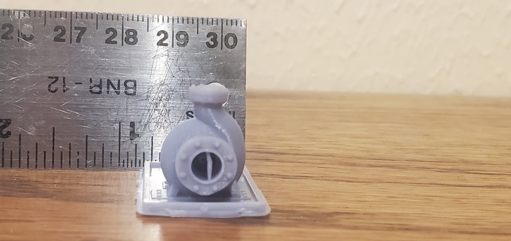 O Scale Centrifugal Pump and Motor - SMALL