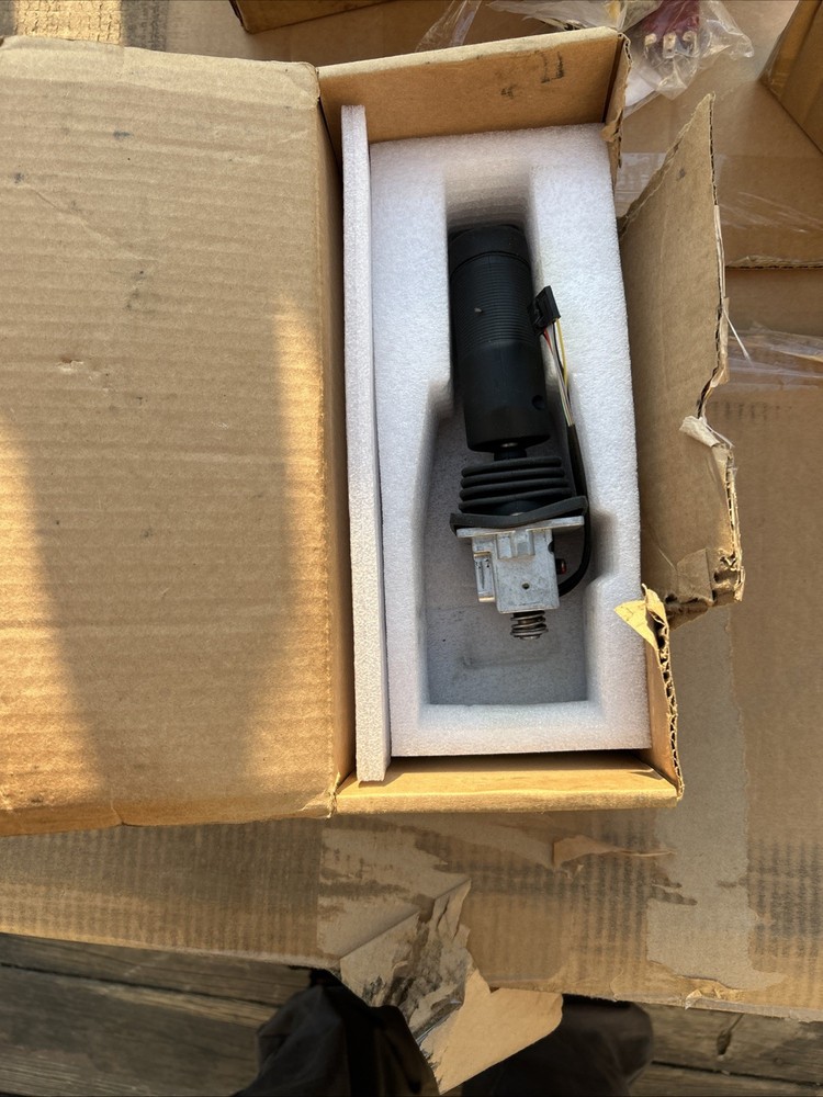 NEW Genie Joystick Controller single axis 137634GT