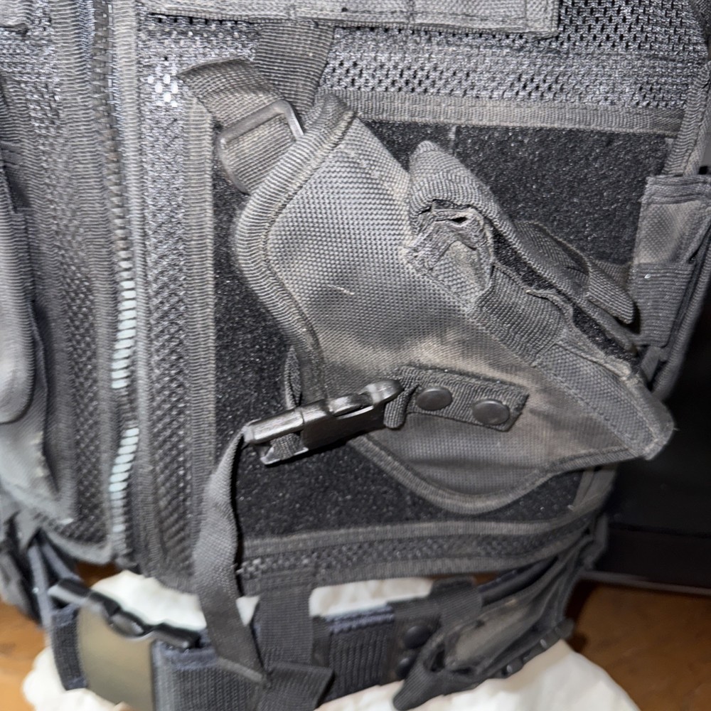 Multi Purpose Tactical Vest Black Unbranded EUC Large