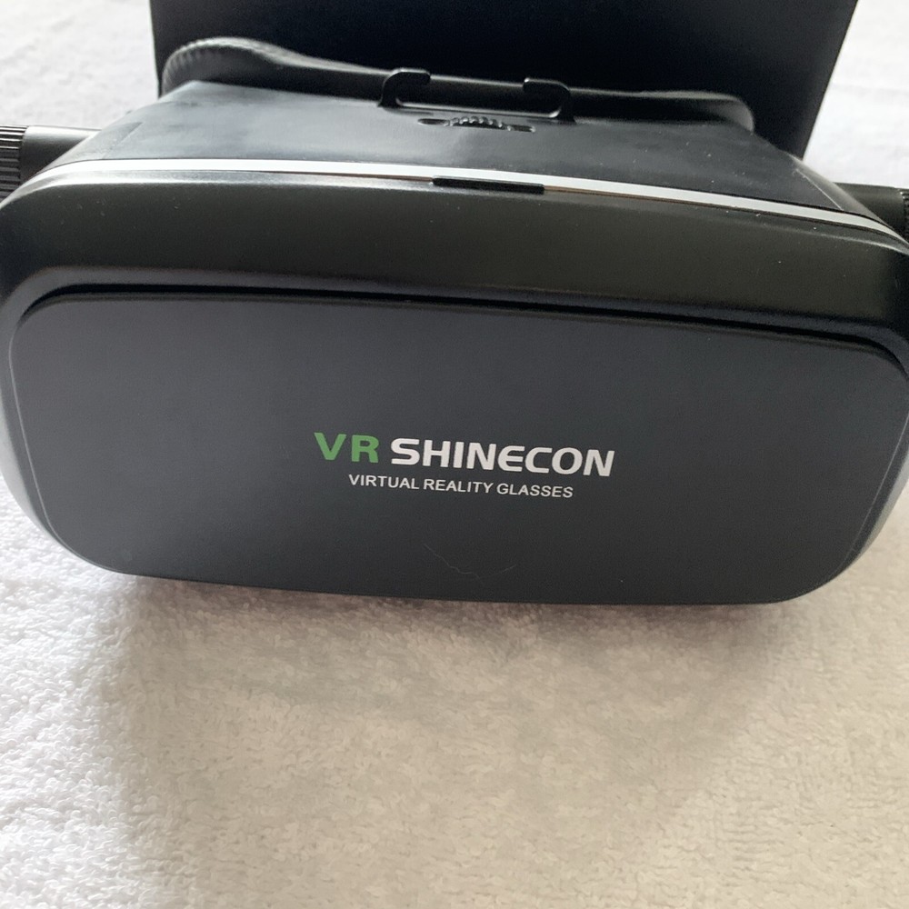 VR Shinecon Virtual Reality Headset In Box Not Tested.