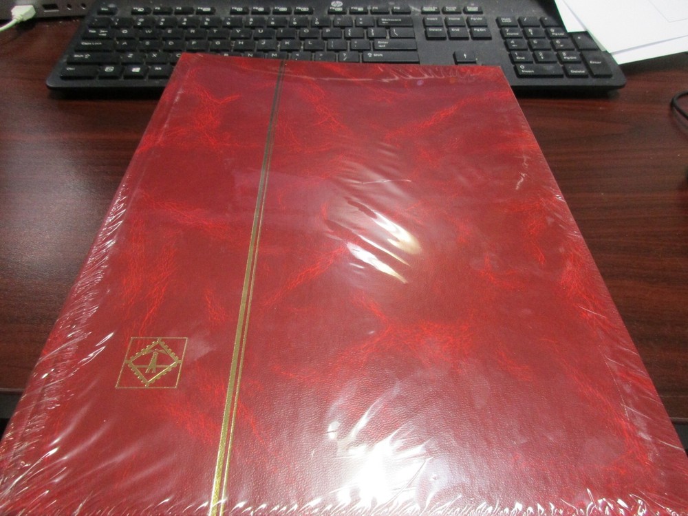 LIGHTHOUSE STOCK BOOK L4/16, 32WHITEPAGES RED COVER NEW IN SHRINKWRAP FREE SHP