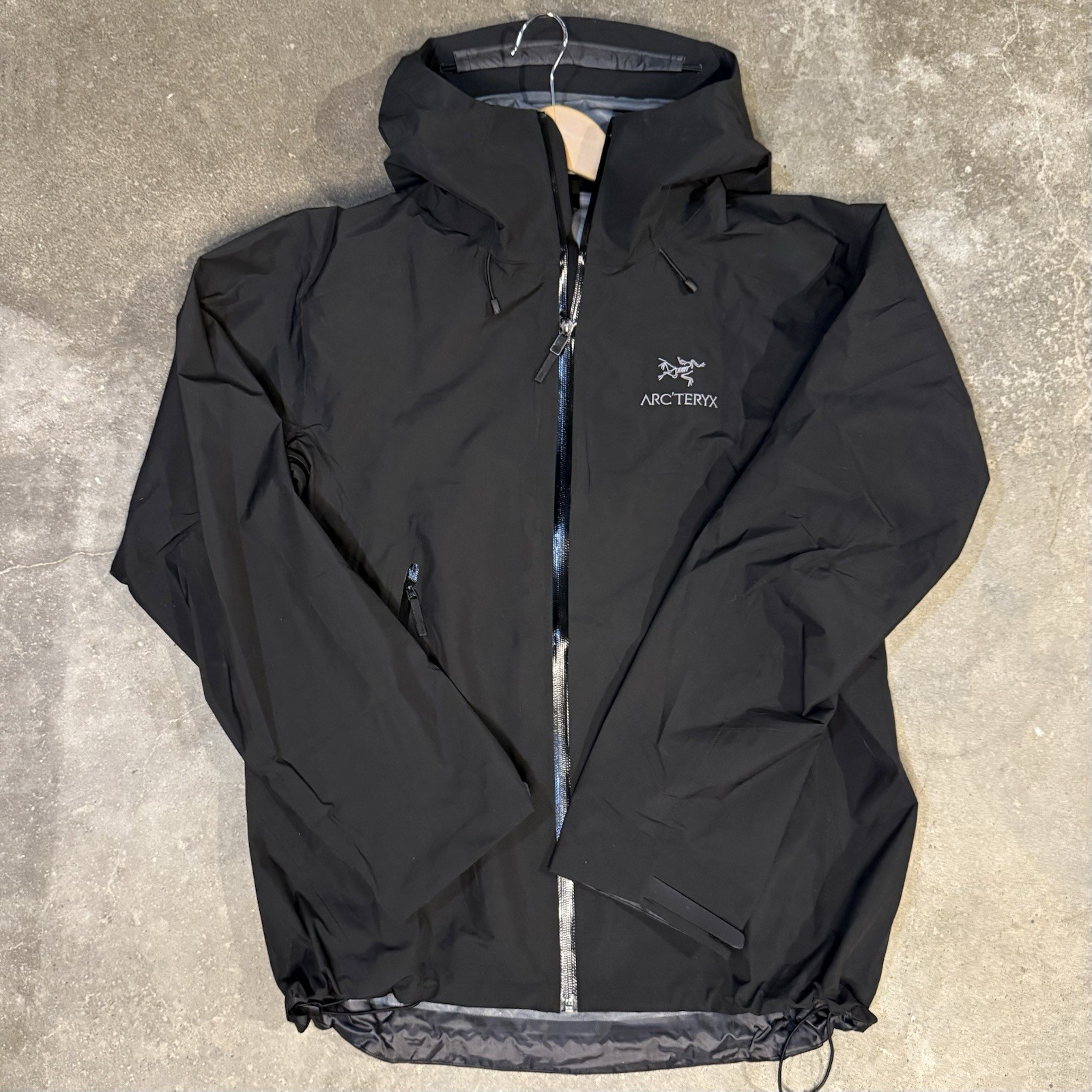 Arcteryx Beta LT Black Used Men’s Large