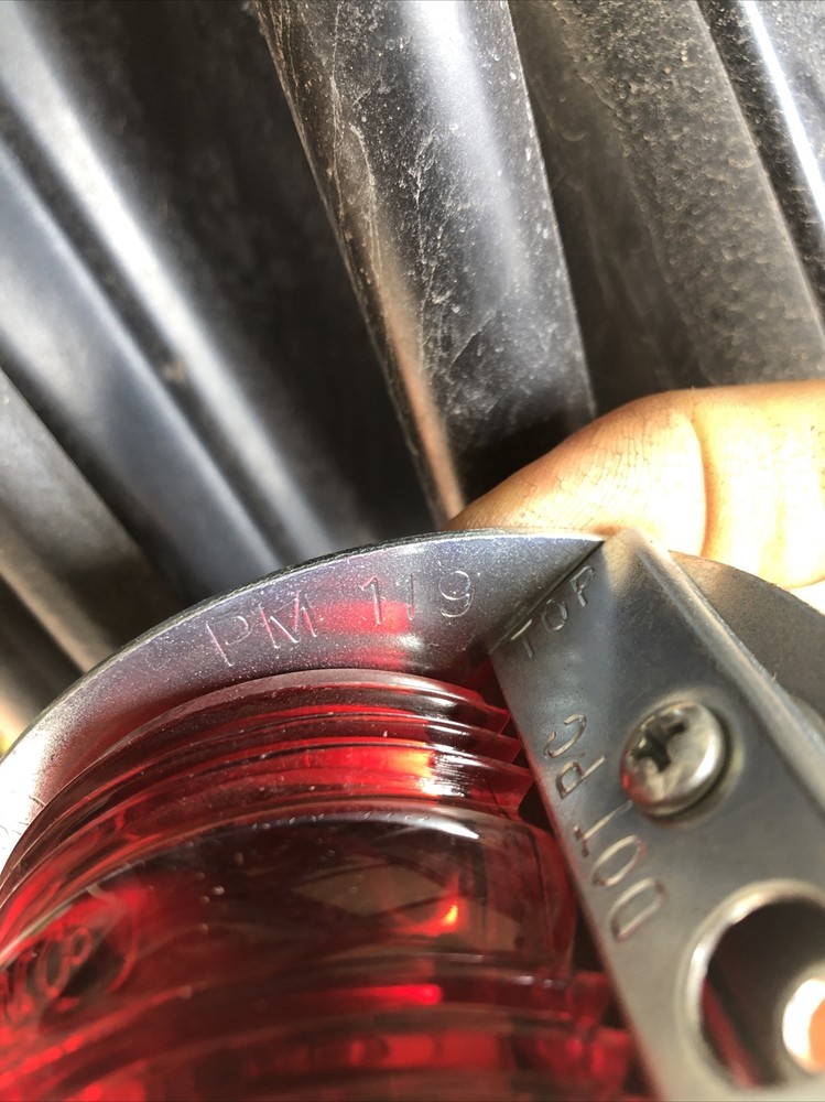 Peterson Armored 119 4.5 x2 RED Rectangular Side Marker Light With Extra Lens