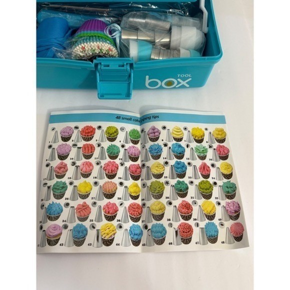 Cake Decorating Kit 100+ Pcs 3-Tier Storage Box Piping Tips Russian Tips Blue