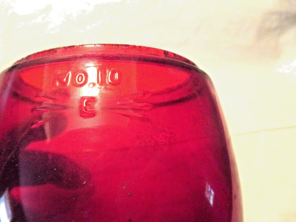 RED No. 10 EMBORY LANTERN GLOBE