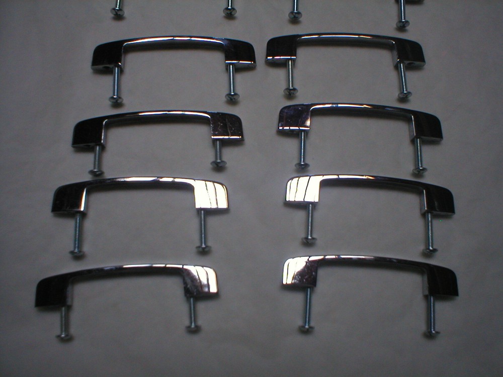 Mid Century Style Draw Pulls