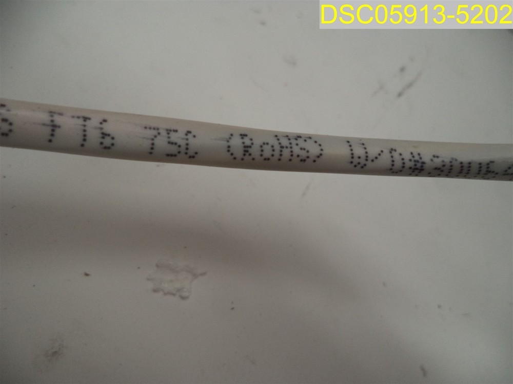 Roll Has Scuff: 1000ft Genesis 3117 18/8C Plenum Security/Control Cable White