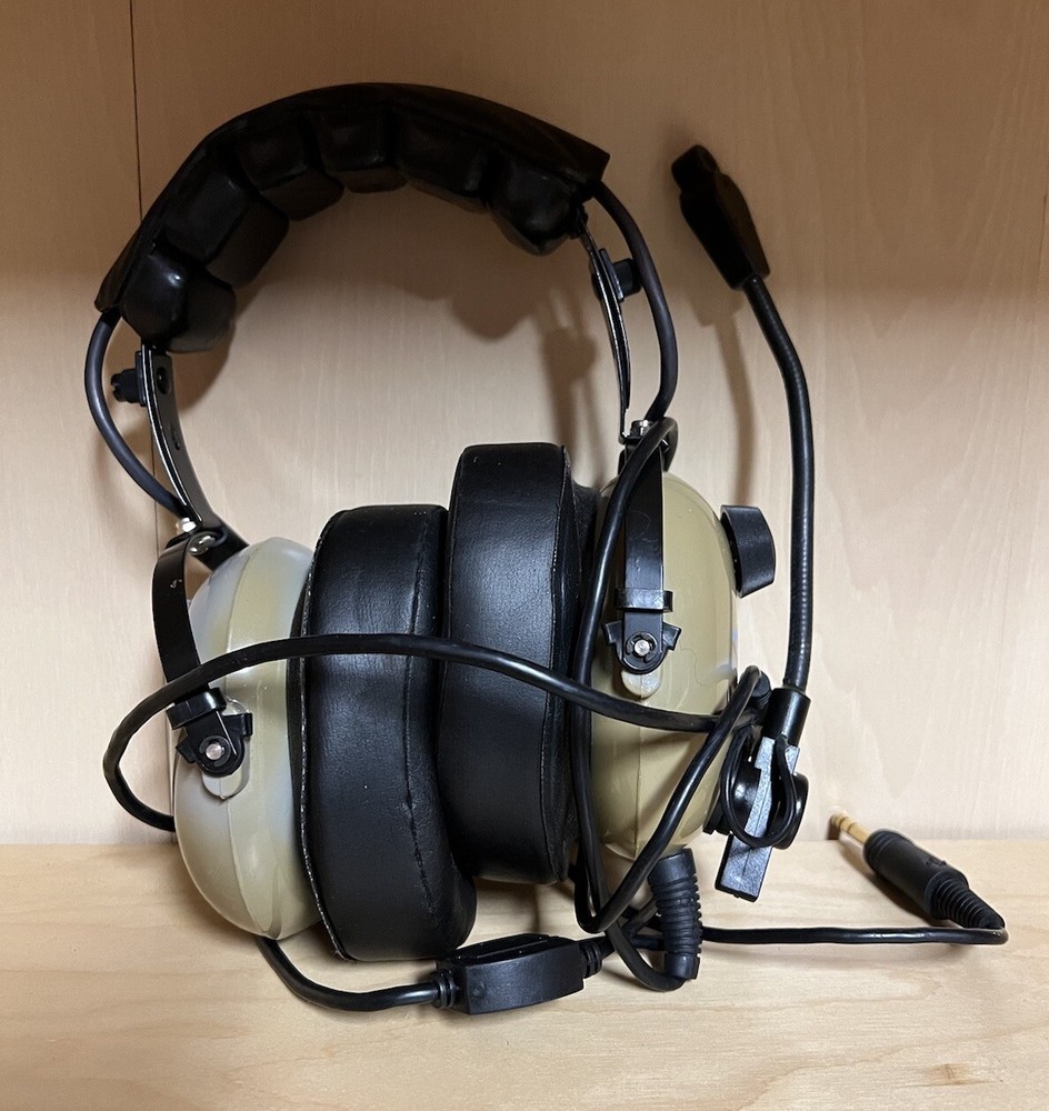 SOFTCOMM Soft Comm Phoenix Aviation Headset, *Untested, SELLING AS IS