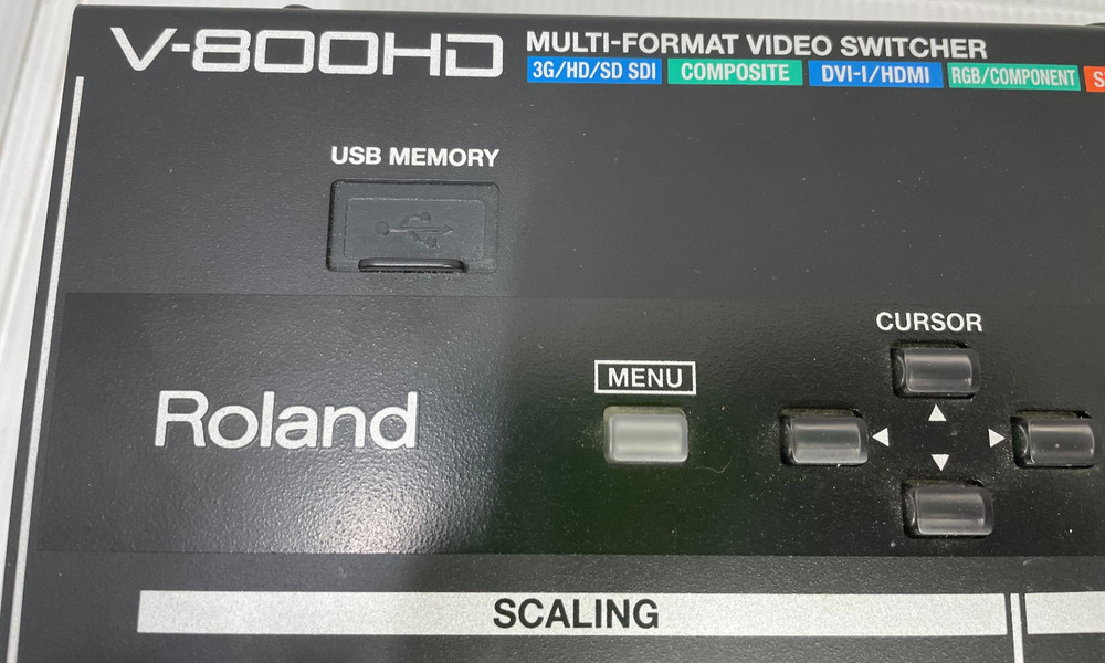 Roland V-800HD Multi-Format Video Switcher