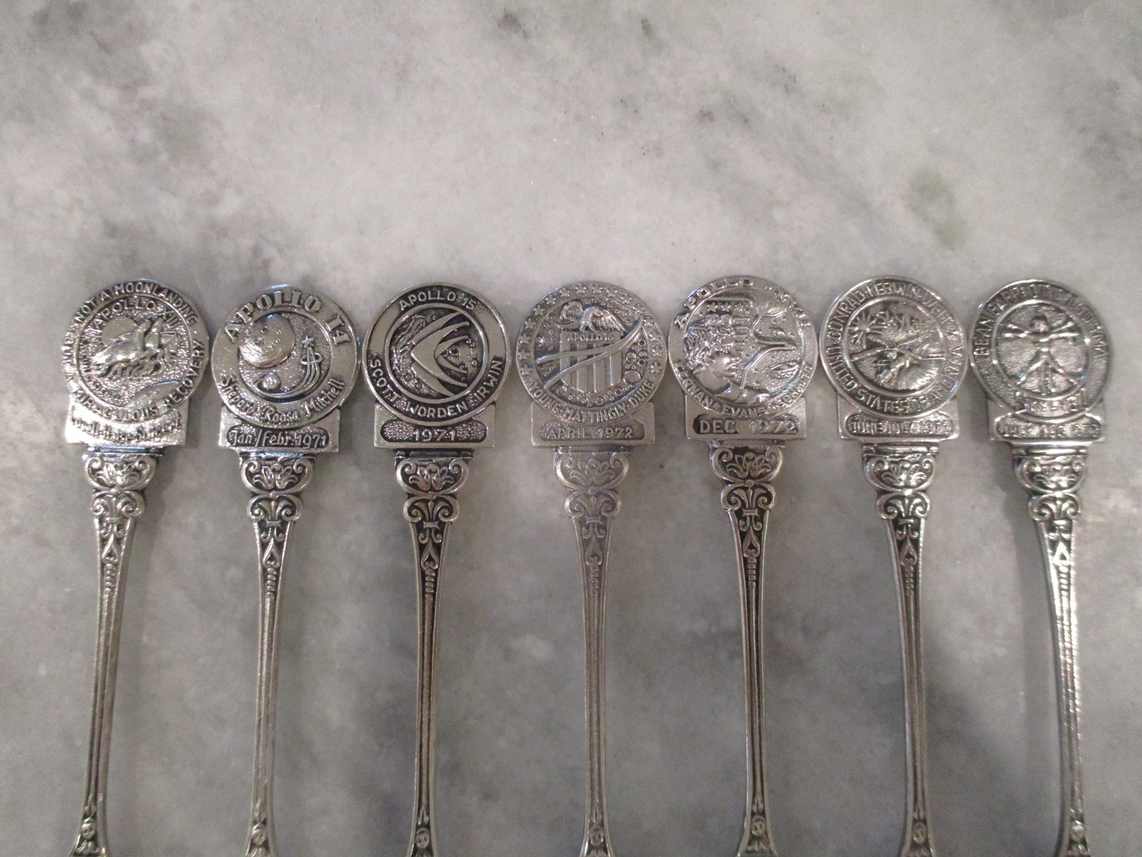 APOLLO SKYLAB MISSION SOUVENIR SPOONS SET(18) +STERLING APOLLO 11 ENAMEL-HOLLAND