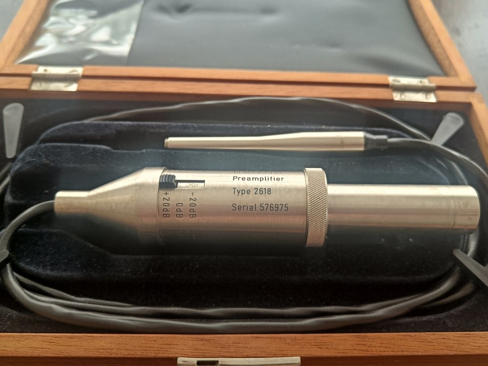 Bruel & Kjaer Type 2618 1/4 mic preamplifier