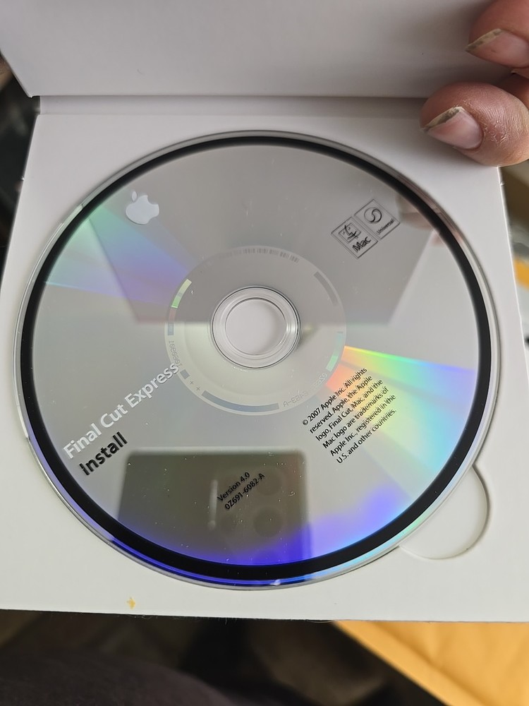 Apple Software Final Cut Express 4 Retail Version MB278Z/A with Original Box