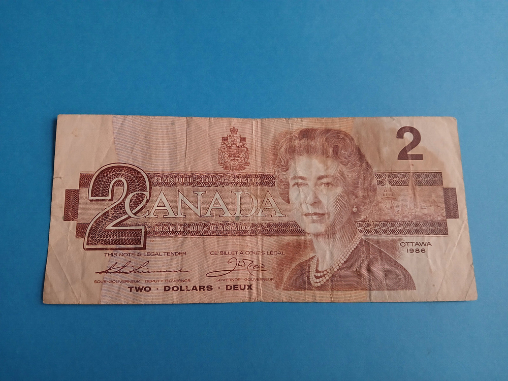 CANADA. Elizabeth II. 2 Dollars, 1986. Banknote