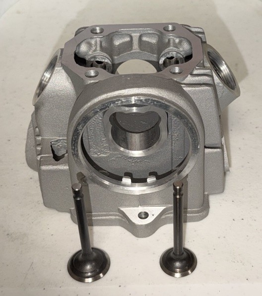 NEW HQ HEAD CT70 ATC70 SL70 XL70 (C70 1980/1981) ACCEPTS ORIGINAL CAM & ROCKERS