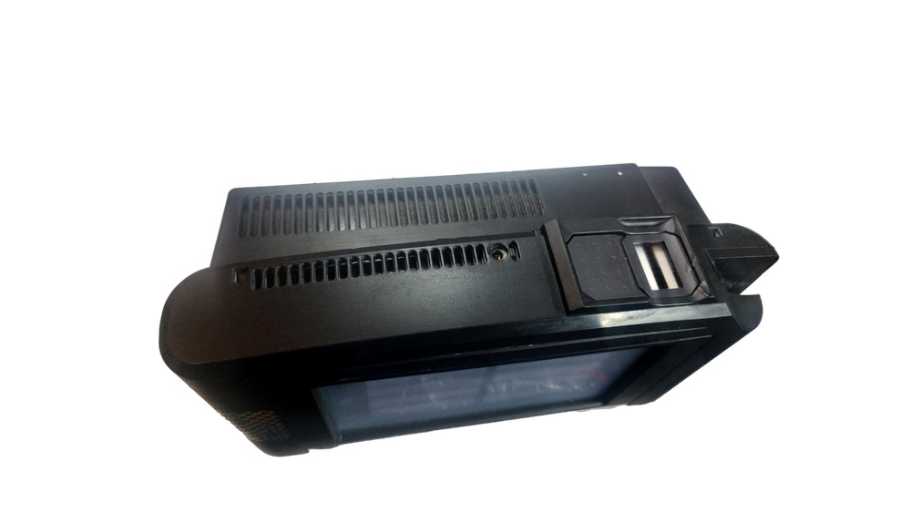 Kronos Intouch 9000 Time Clock with TouchScreen Barcode 8609000-028
