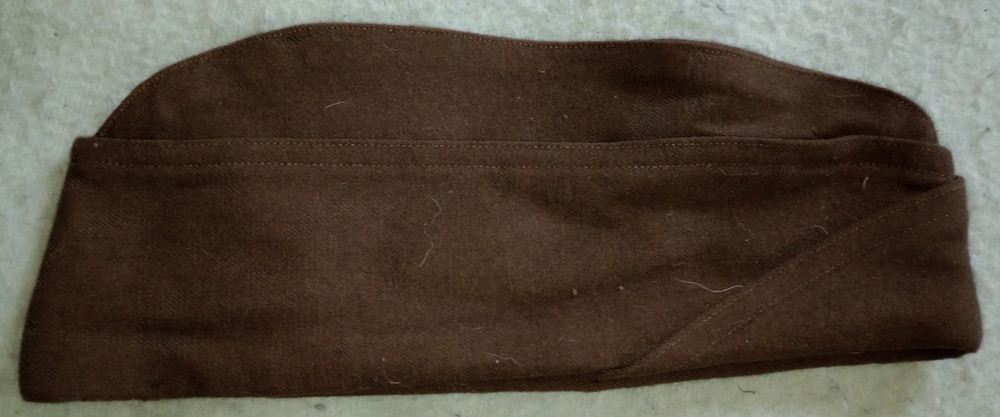 WW2 Wool Marine Corps Garrison Cap 1945 dated 7 1/4 size