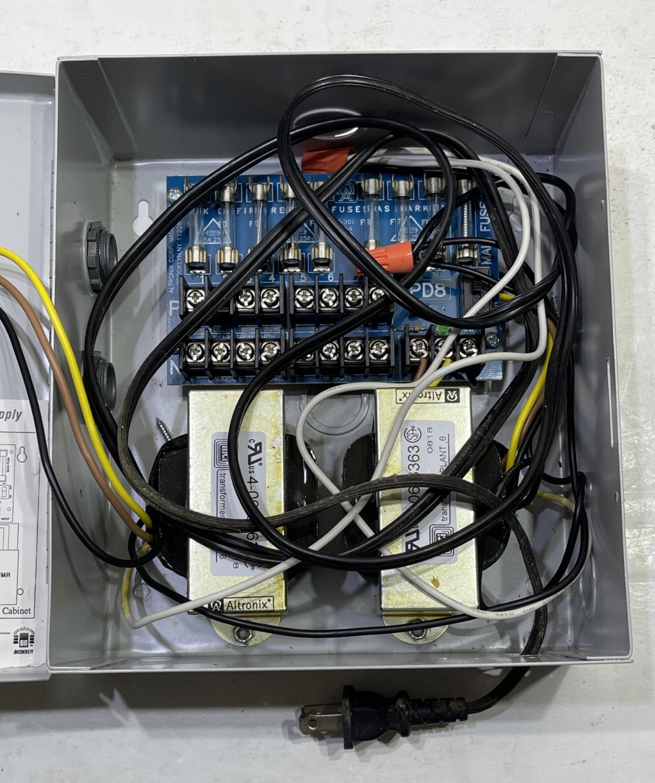 Altronix Corp. ALTV2416 CCTV Camera & Accessory Power Supply