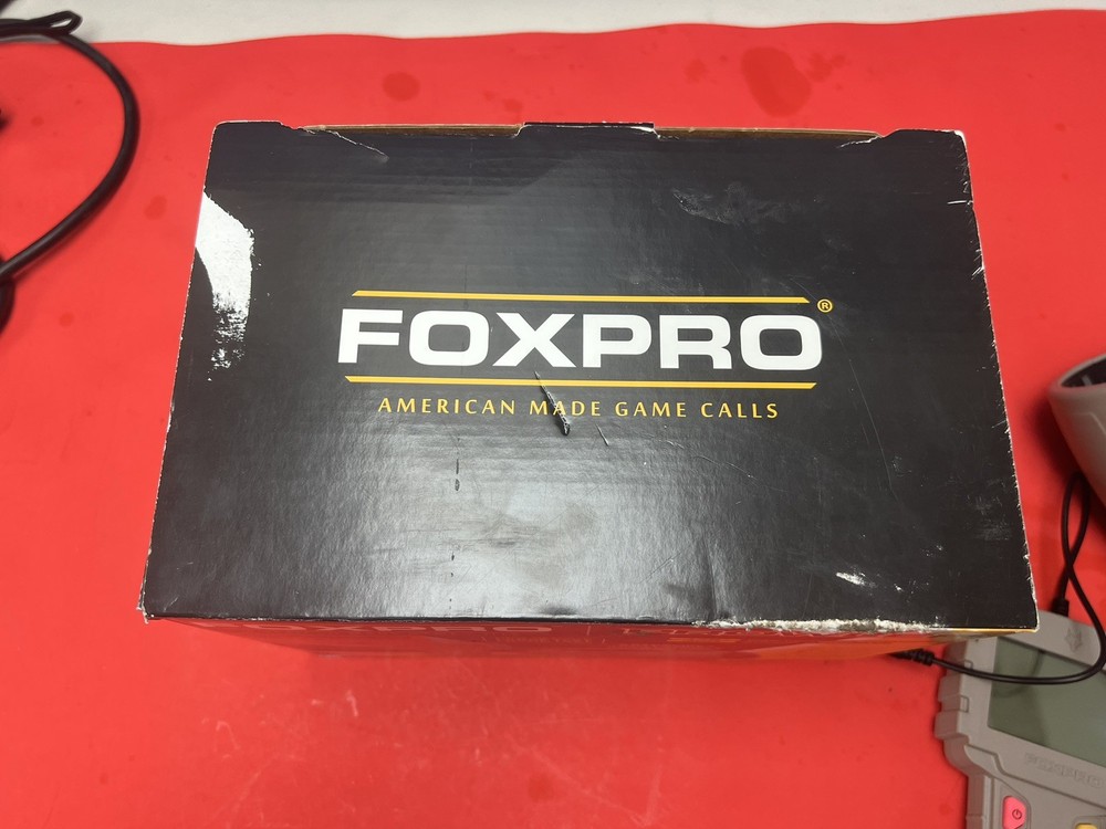 FOXPRO PROWLER GAME CALLER WITH BOX