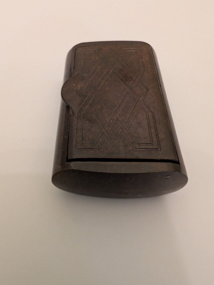 Vintage Bakelite Snuff Box