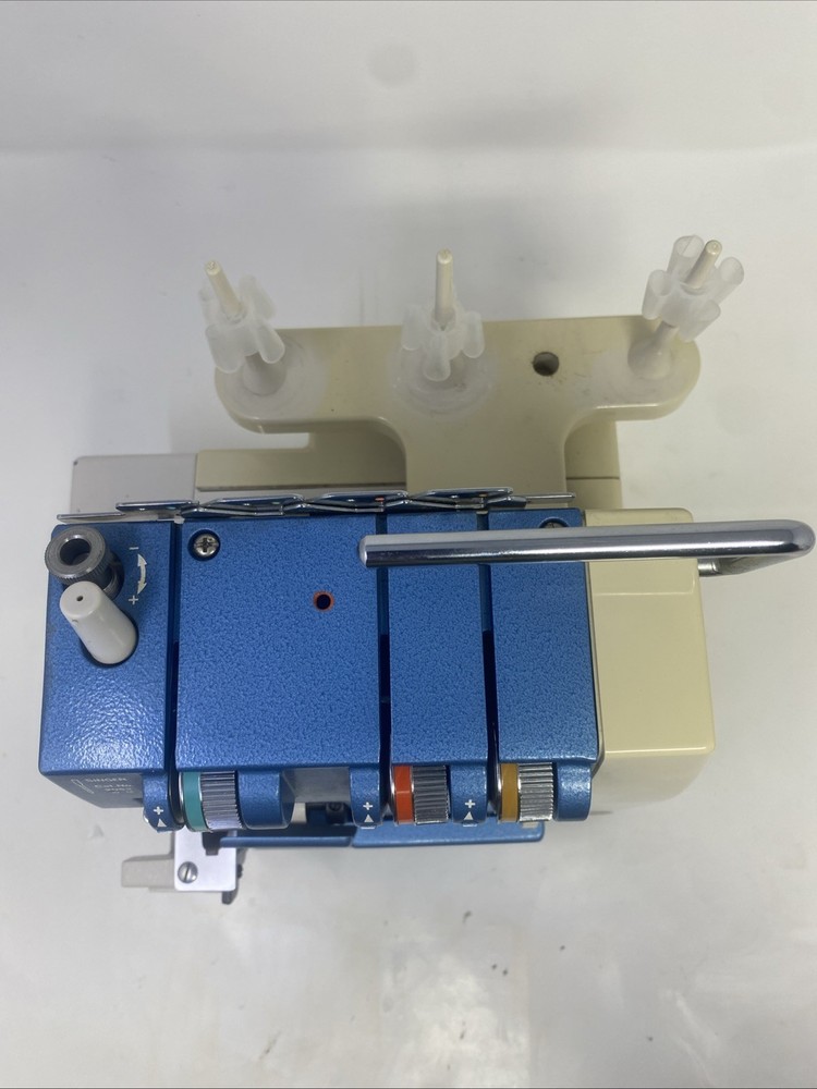 Singer Professional 14U12