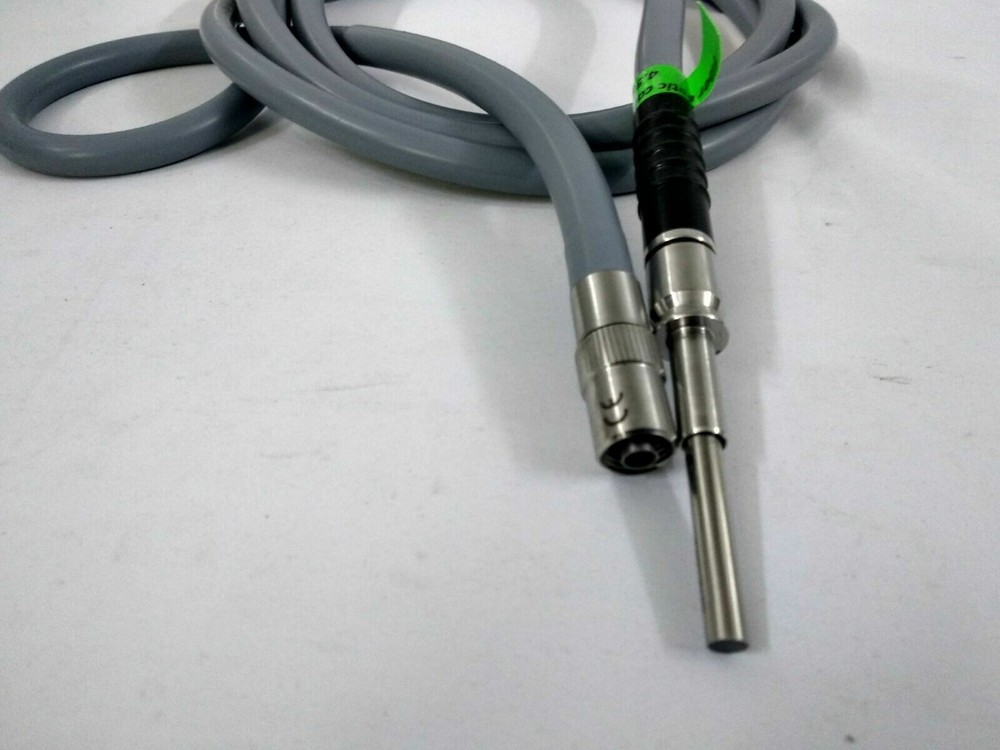 Fiber Optical Light Source Endoscope Cable Storz Compatible 4.5mm x 2.3 Meter