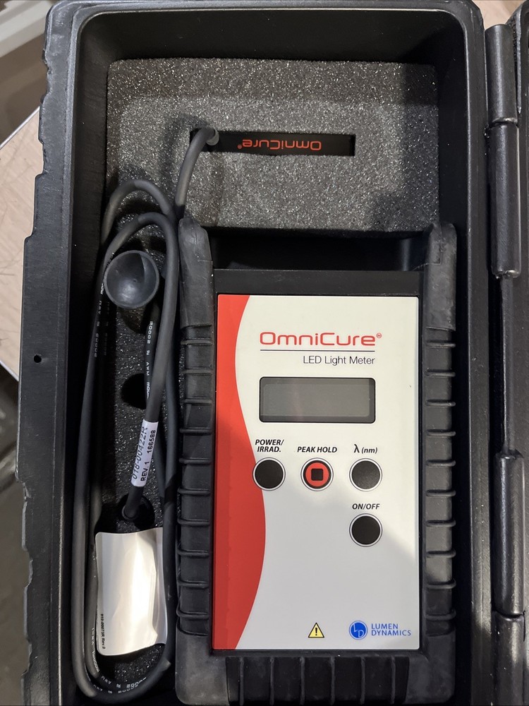 OMNICURE LED LIGHT METER