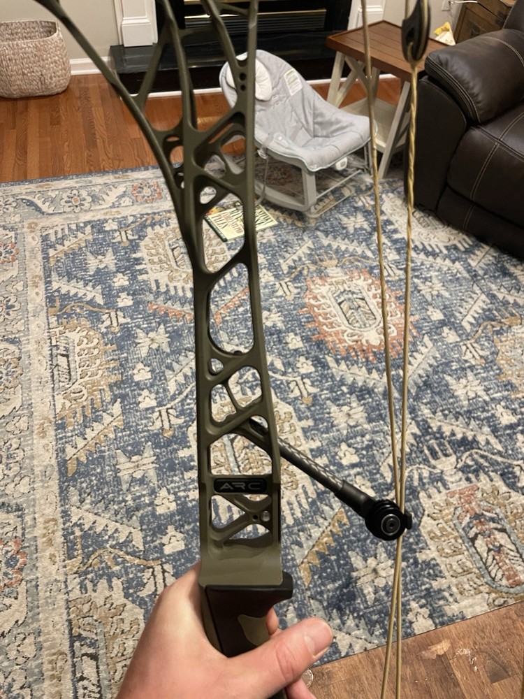 MATHEWS ARC 30!!! CUSTOM