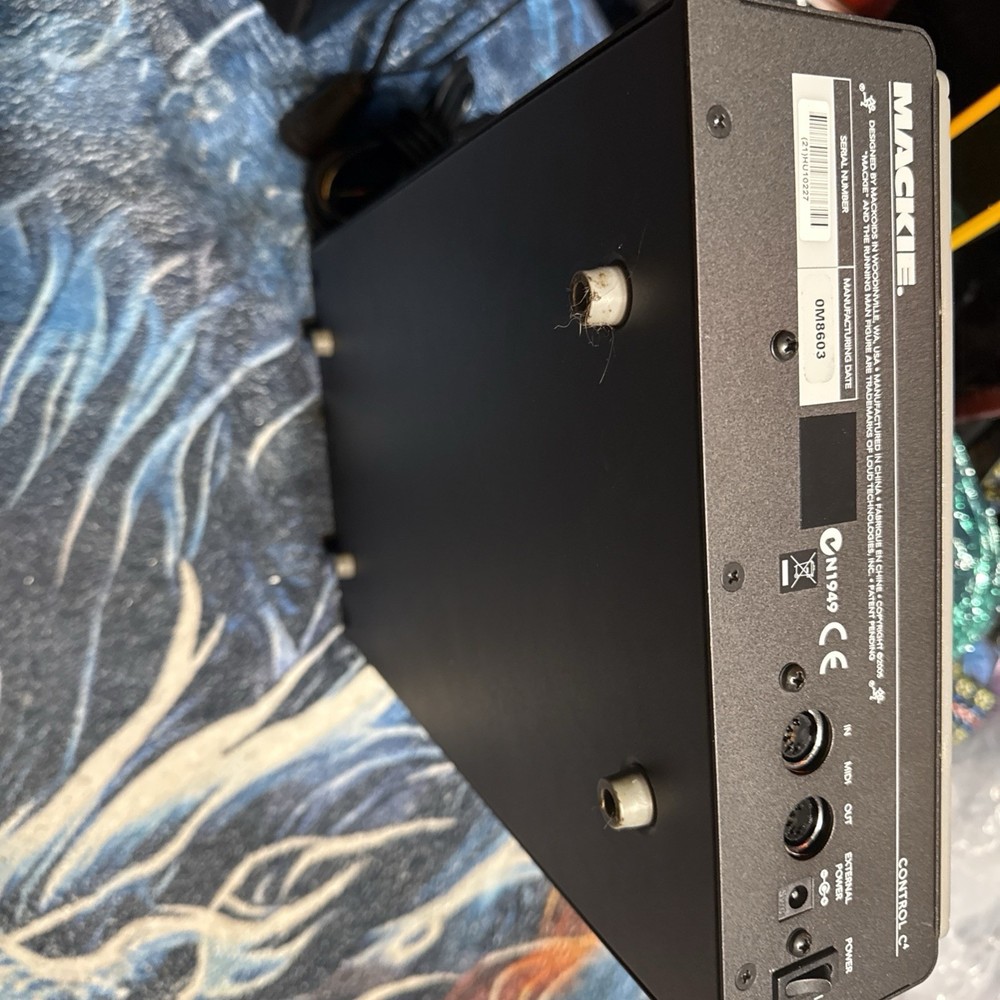 MACKIE Control C4 Logic Pro Controller Midi