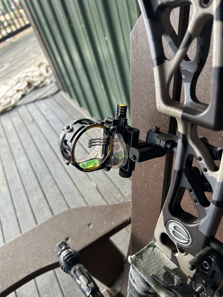 Elite Impulse 31 Kuiu 28.5” Draw 65lbs