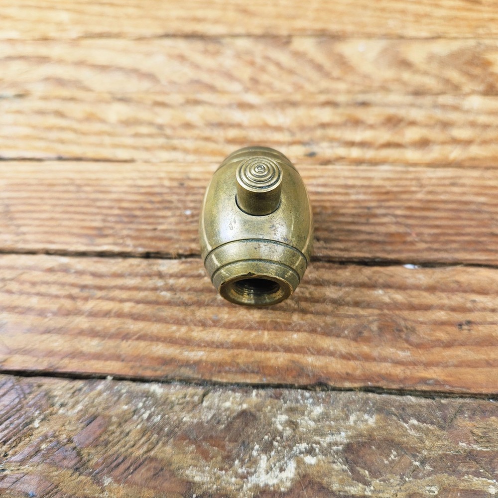 Vtg Oval Powder Horn Flask Push Button Valve Flintlock Muzzleloader