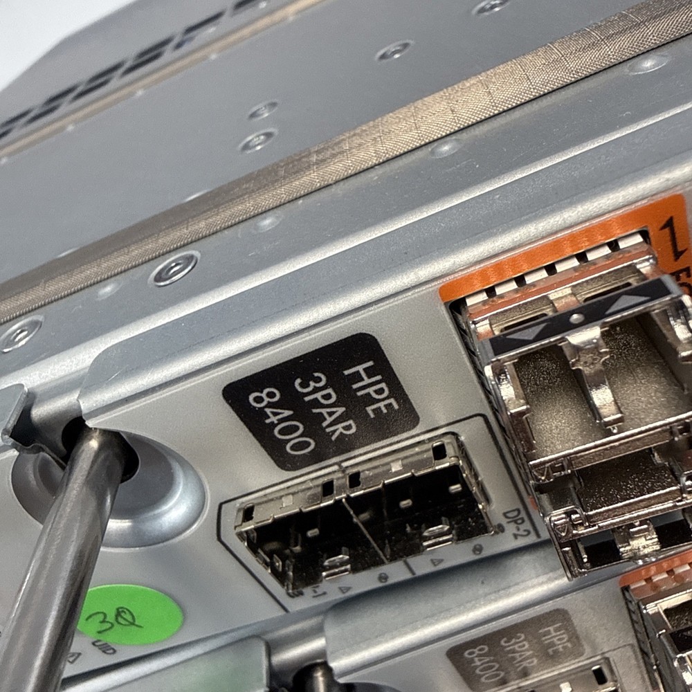 792653-001 HPE 3PAR 8400 Node - Complete with Cache and Node SSD