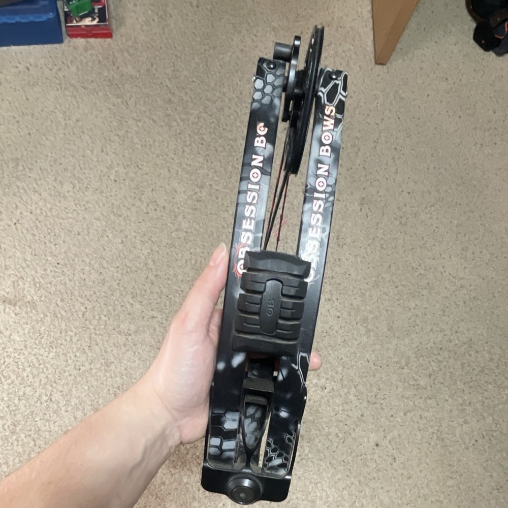 Obsession Bow DEFCON M6Z